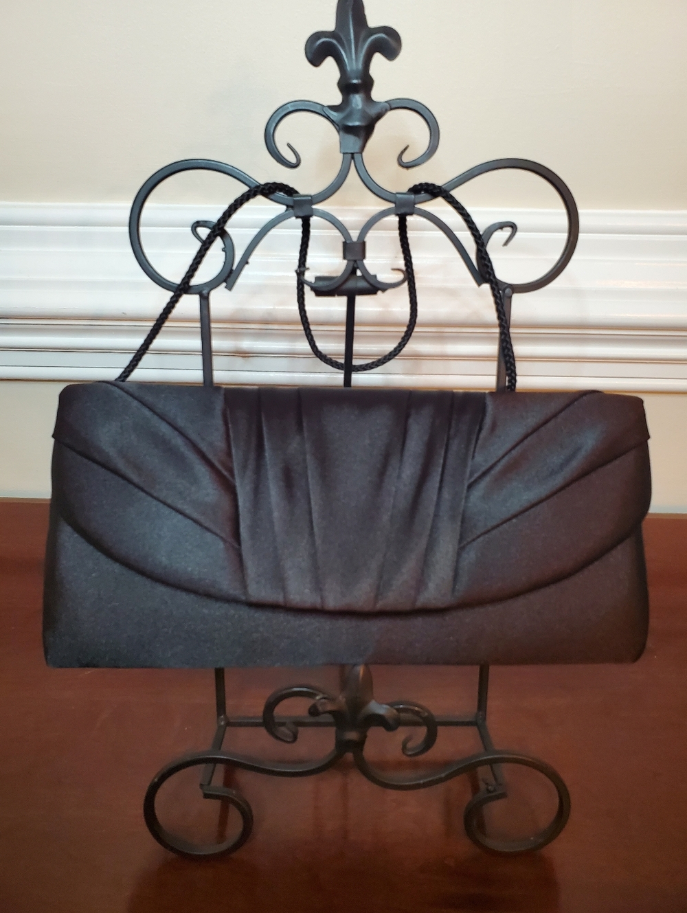 Jessica McClintock Black Satin Pleated Evening Clutch Bag